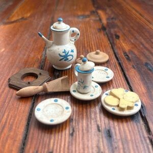 Vintage wooden dollhouse kitchen items